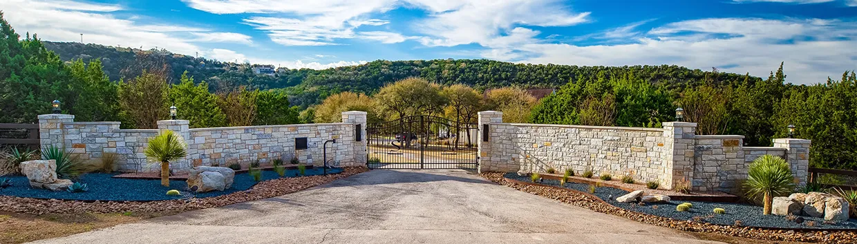 Gate Photo
